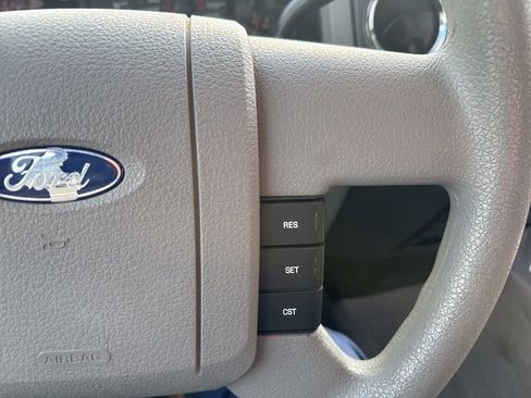 Used 2005 Ford F150 4x4 SuperCrew image 12