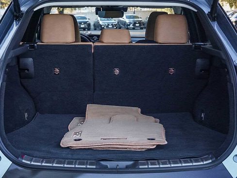 Used 2023 Lexus RZ 450e Premium image 39