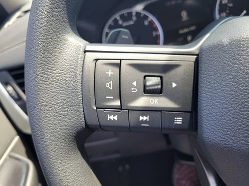 New 2026 Nissan Rogue S AWD/4WD image 17