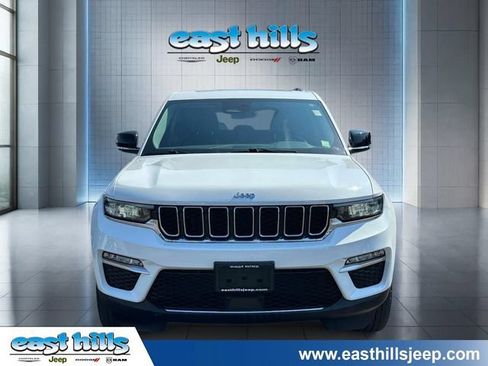Used 2023 Jeep Grand Cherokee 4WD 4xe image 8