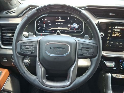 Used 2024 GMC Sierra 1500 Denali Ultimate AWD/4WD image 16