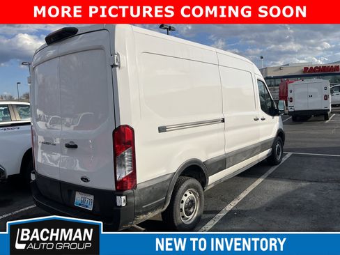 Used 2023 Ford Transit 250 Medium Roof image 6