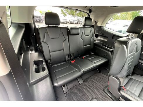 Used 2024 Kia Telluride SX Prestige image 28