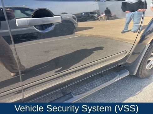 Used 2016 Nissan Frontier SV image 18