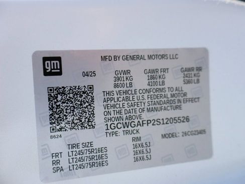 New 2025 Chevrolet Express 2500 w/ Driver Convenience Package image 31