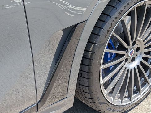 Certified 2025 BMW ALPINA XB7 AWD/4WD image 28