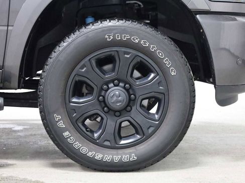 Used 2018 RAM 2500 Big Horn w/ Sport Appearance Group image 12