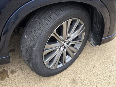 New 2025 MAZDA CX-5 Signature image 4