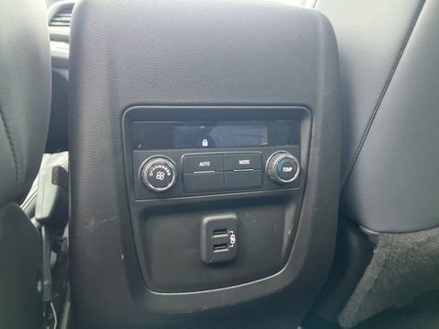 Used 2023 Buick Enclave Essence w/ Experience Buick Package image 12