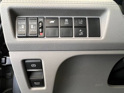 Used 2019 Honda Odyssey EX-L image 22