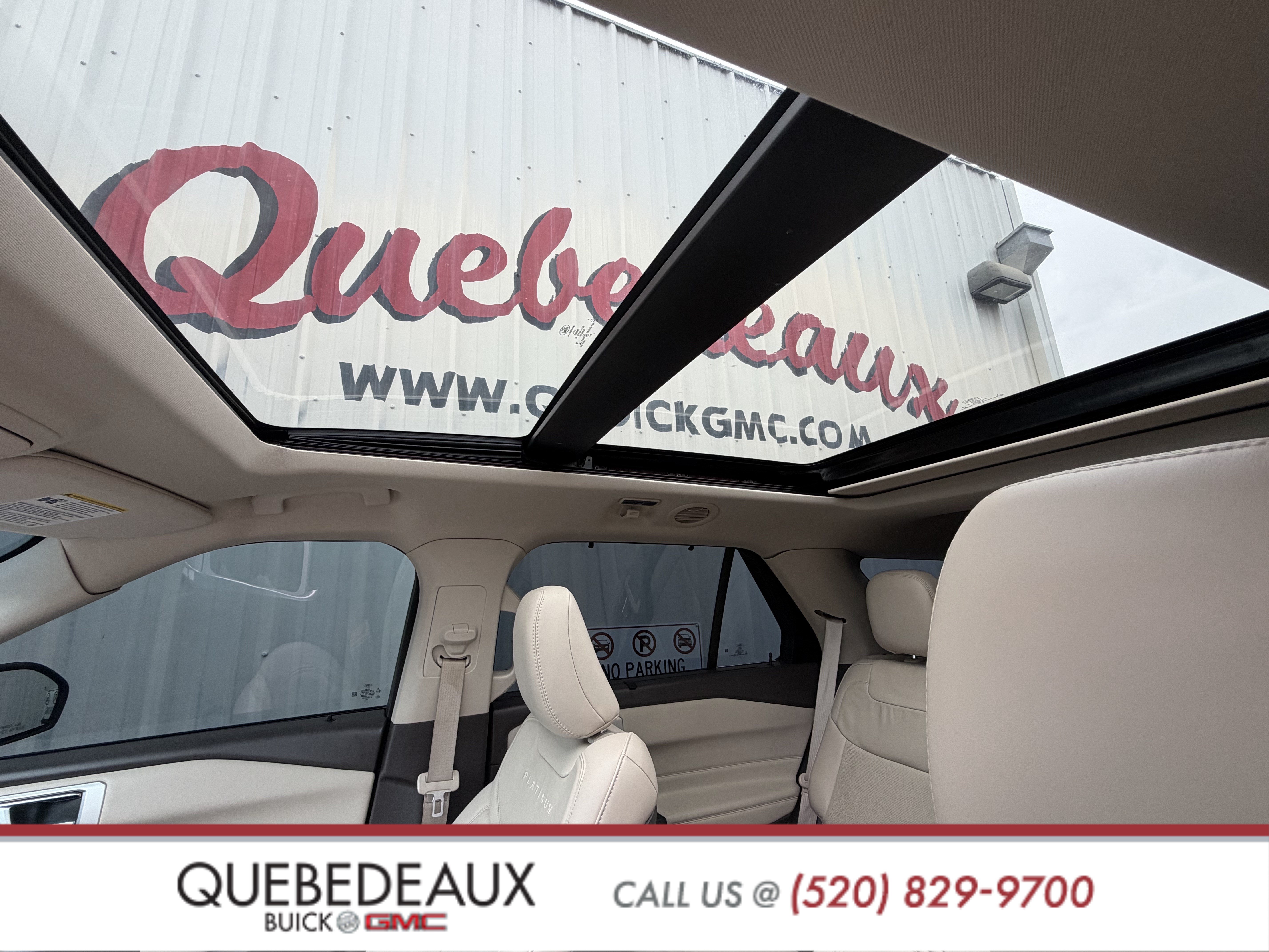 Used 2020 Ford Explorer Platinum w/ Premium Technology Package AWD/4WD image 17