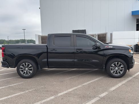 Used 2022 Chevrolet Silverado 1500 RST AWD/4WD image 7