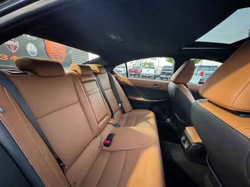 Used 2024 Lexus IS 300 F Sport RWD image 41