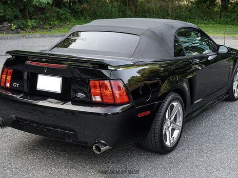 Used 2003 Ford Mustang GT RWD image 18