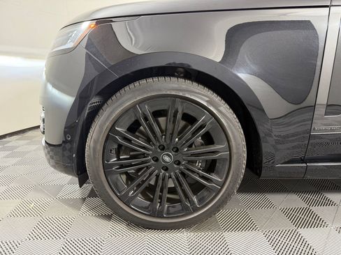 Used 2023 Land Rover Range Rover Long Wheelbase Autobiography AWD/4WD image 13