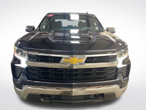 Used 2023 Chevrolet Silverado 1500 LT AWD/4WD image 9