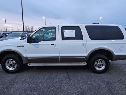 Used 2001 Ford Excursion Limited image 9