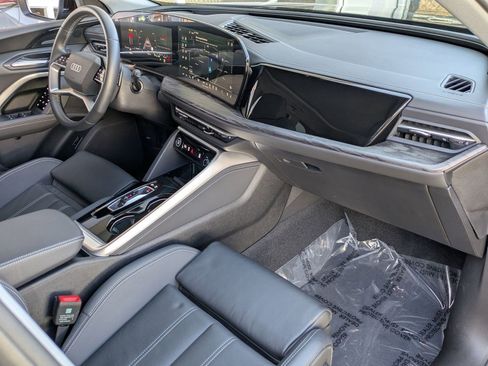 Used 2025 Audi Q5 Premium Plus w/ Premium Plus image 21