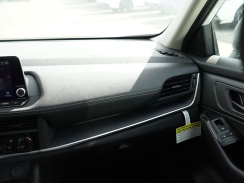 New 2025 Nissan Rogue S image 22