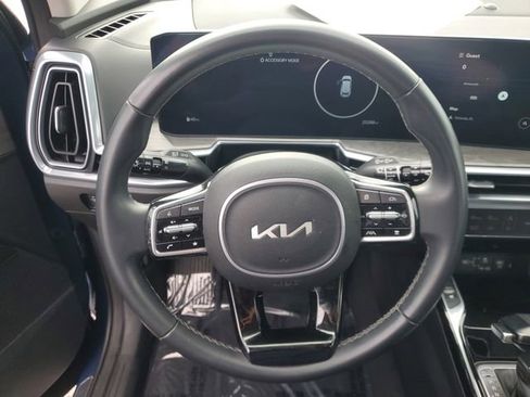 Used 2024 Kia Sorento SX image 22