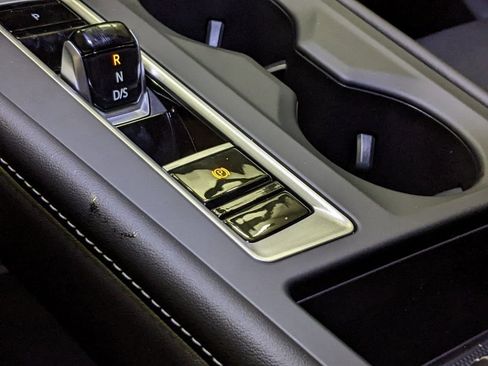 New 2026 Volkswagen Atlas SE image 19