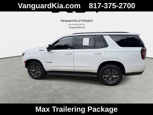 Used 2024 Chevrolet Tahoe Z71 w/ Z71 Off-Road Package AWD/4WD image 4