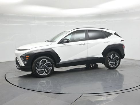 Used 2026 Hyundai Kona SEL Premium AWD/4WD image 30
