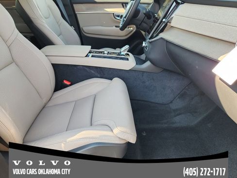 Used 2026 Volvo XC90 B6 Ultra w/ Protection Package Premier image 13