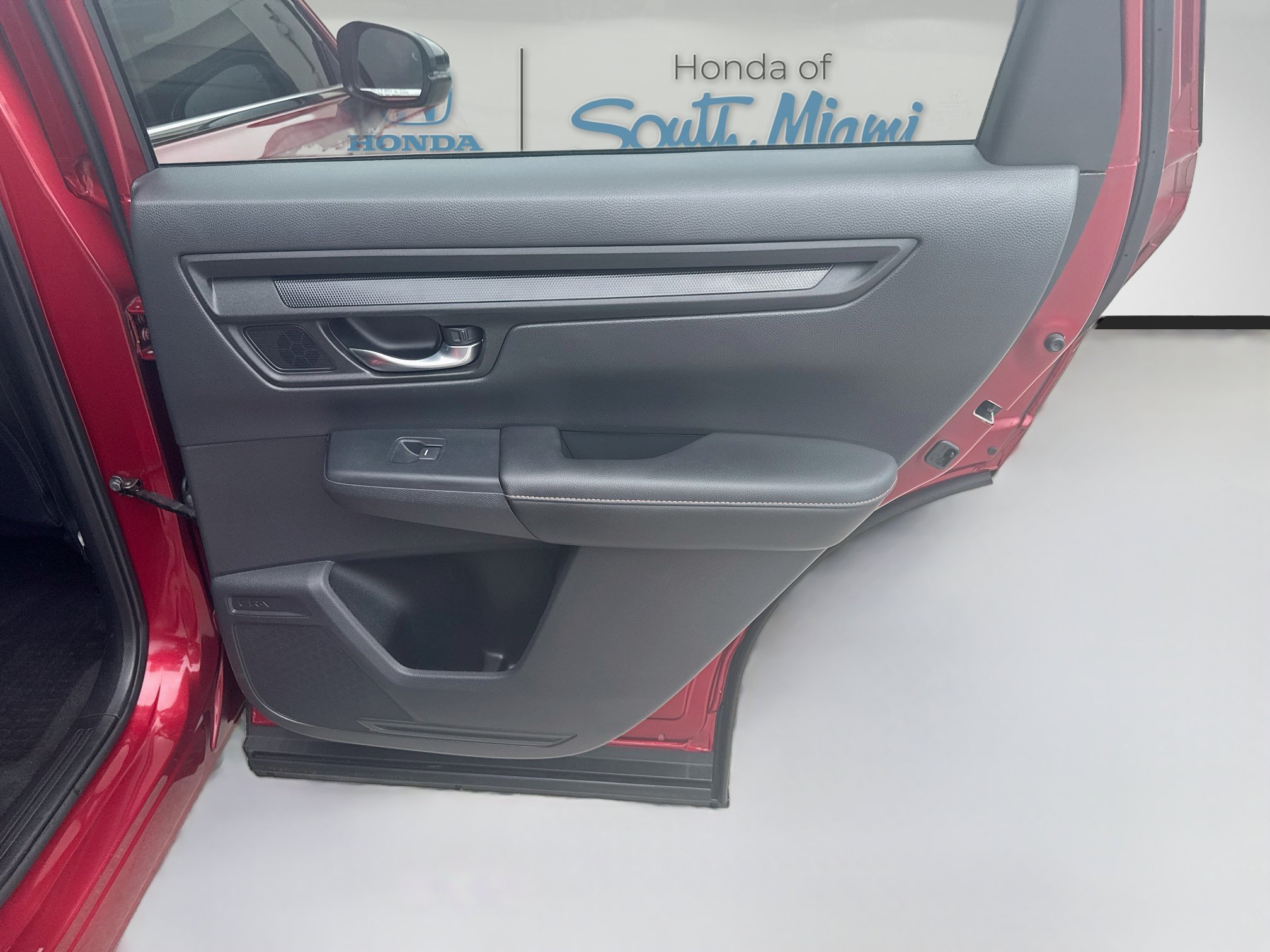 Used 2025 Honda CR-V Sport-L image 30
