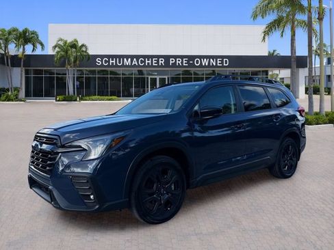 Used 2025 Subaru Ascent Onyx Edition AWD/4WD image 3