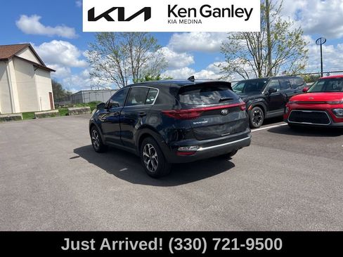 Certified 2021 Kia Sportage LX w/ LX Fwd Popular Package image 7