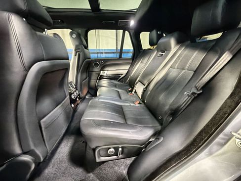 Used 2016 Land Rover Range Rover Supercharged image 38