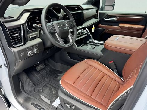 New 2026 GMC Sierra 2500 Denali Ultimate w/ Max Trailering Package AWD/4WD image 7