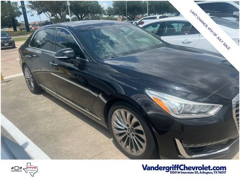 Used 2018 Genesis G90 3.3T Premium RWD image 8