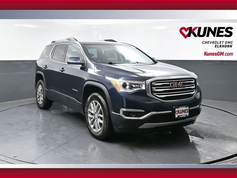 Used 2017 GMC Acadia SLE AWD/4WD image 1
