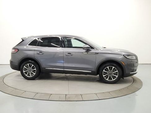 Used 2021 Lincoln Nautilus Reserve image 8