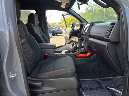 Used 2024 Nissan Frontier PRO-4X w/ Off-Road Protection Package image 27