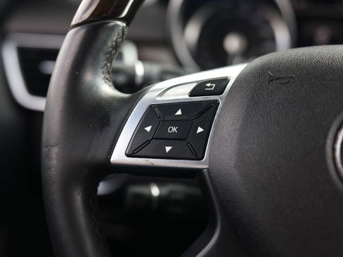 Used 2014 Mercedes-Benz ML 350 4MATIC w/ Premium 1 Package image 30