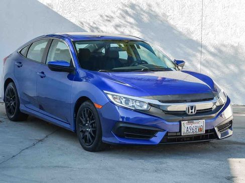 Used 2017 Honda Civic LX image 3