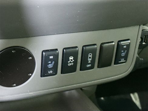 Certified 2019 Nissan Frontier SV w/ Value Truck Package image 11