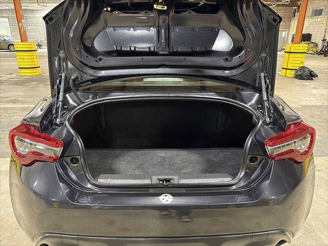 Certified 2019 Toyota 86 RWD image 11