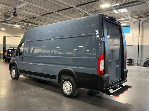 Used 2024 RAM ProMaster 3500 image 8