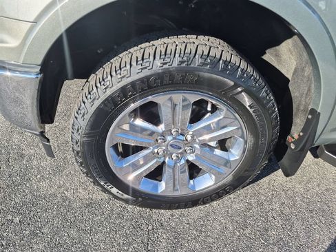 Used 2020 Ford F150 Lariat w/ Equipment Group 502A Luxury AWD/4WD image 8
