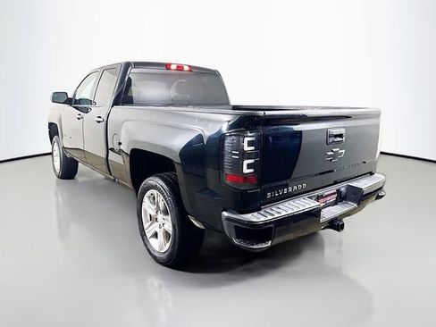 Used 2018 Chevrolet Silverado 1500 Custom w/ Custom Value Package image 8