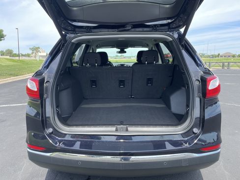 Used 2020 Chevrolet Equinox LT AWD/4WD image 22