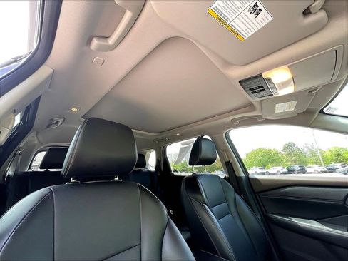 Used 2022 Nissan Rogue SL w/ SL Premium Package AWD/4WD image 7