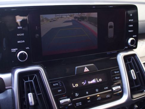 Used 2022 Kia Sorento S FWD image 20