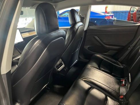 Used 2021 Tesla Model 3 Long Range AWD/4WD image 17