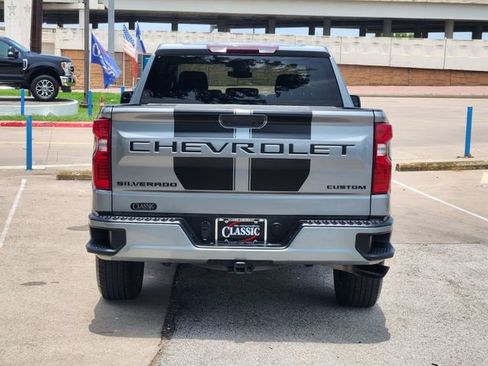Used 2023 Chevrolet Silverado 1500 Custom w/ Rally Edition RWD image 6