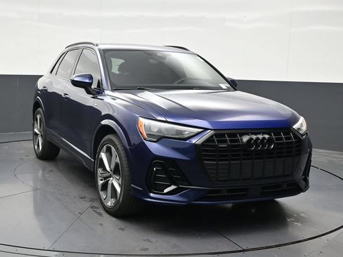 Used 2021 Audi Q3 2.0T Premium w/ Convenience Package AWD/4WD image 8